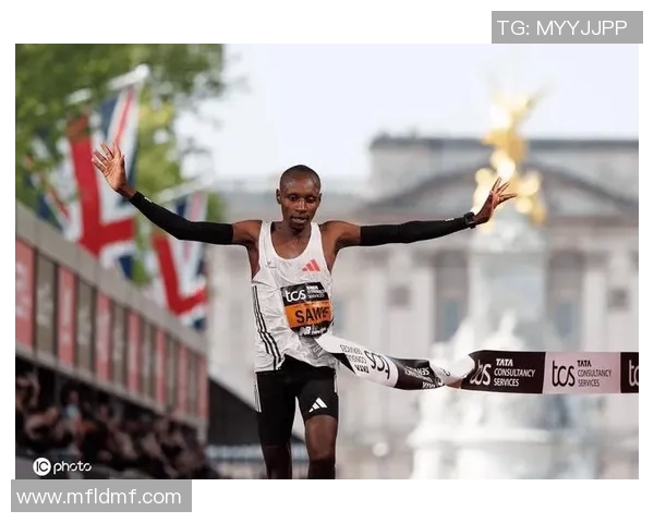 重庆攀岩队勇攀高峰的马拉松大满贯之路与成长历程