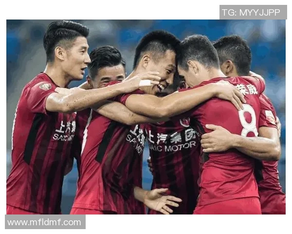 重庆与天津泰达激战回顾分析双方表现与战术对决的深度剖析 重庆与天津泰达激战回顾分析双方表现与战术对决的深度剖析