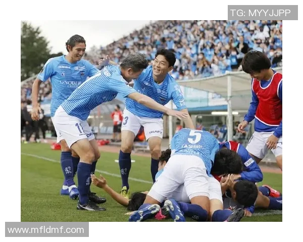 金泽塞维主场迎战福冈队全力争胜展现球队实力与决心