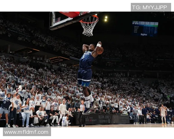 2004年NBA季后赛森林狼与国王的经典对决回顾与分析